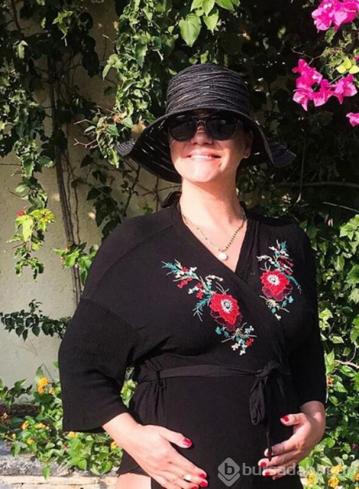 Ezgi Sertel: Reklam arasında bebeğimi kaybettim