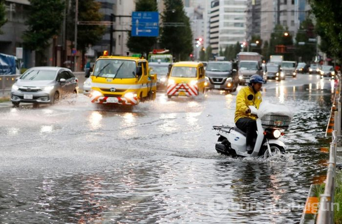 Japonya'yı Faxai Tayfunu vurdu, 930 bin ev elektriksiz kaldı