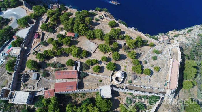 Alanya'daki kazılarda bulundu... Böylesi hiç görülmedi