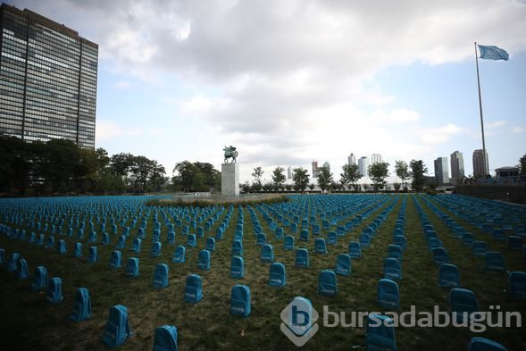 Okul çantaları 'mezar' oldu!