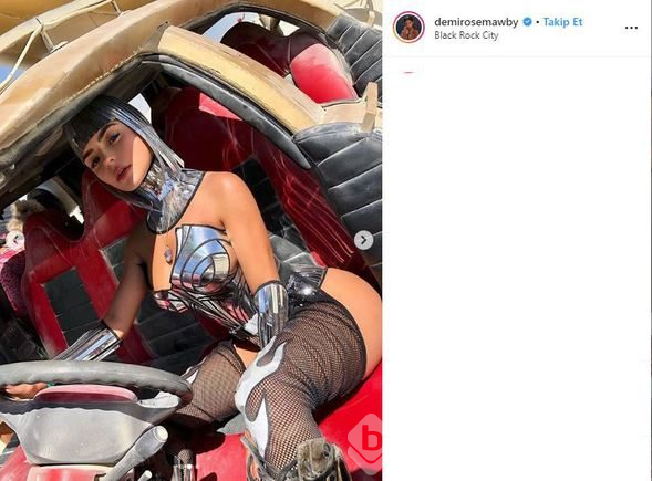 Demi Ross dansöz gibi giyindi!