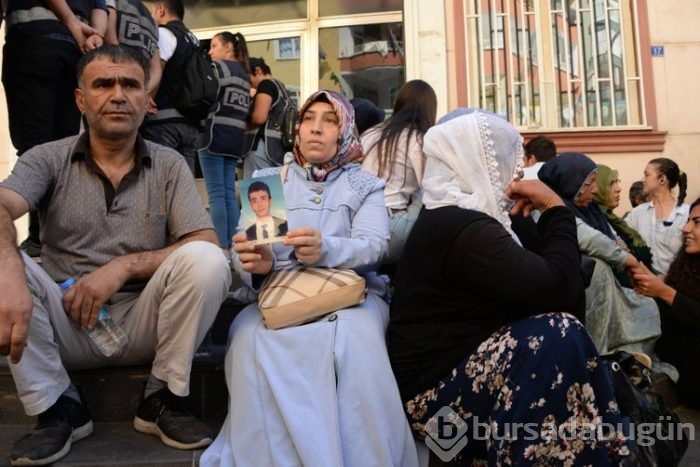 HDP önünde eylem yapan aile sayısı 8. günde 20'ye yükseldi!