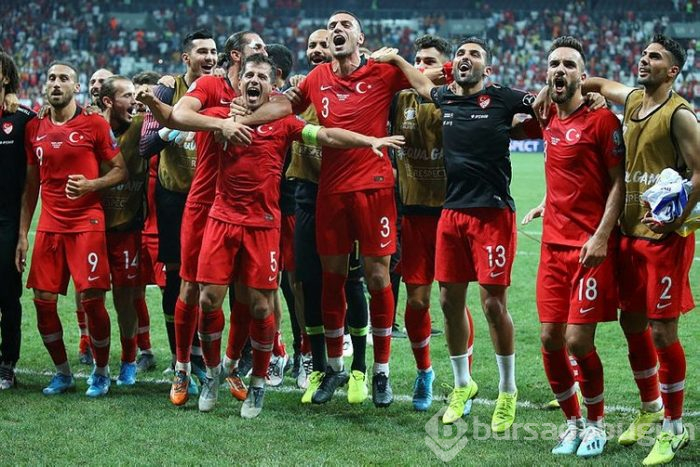 Moldova - Türkiye maçı ne zaman saat kaçta hangi kanalda? muhtemel 11'imiz!