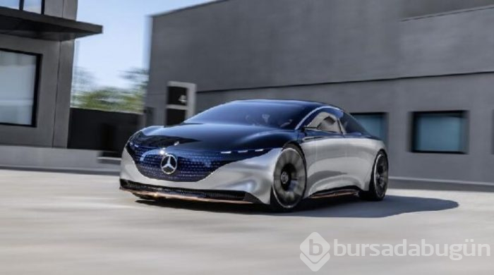 Mercedes uzay aracına benzeyen otomobilini tanıttı
