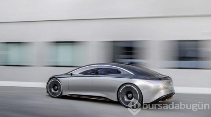 Mercedes uzay aracına benzeyen otomobilini tanıttı