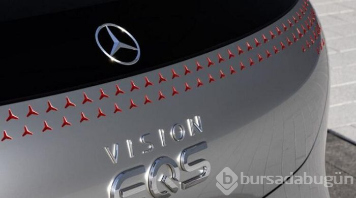 Mercedes uzay aracına benzeyen otomobilini tanıttı
