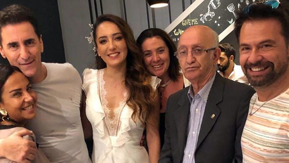 Ünlü oyuncudan sürpriz nikah!