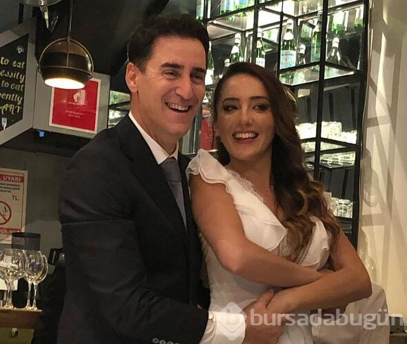 Ünlü oyuncudan sürpriz nikah!