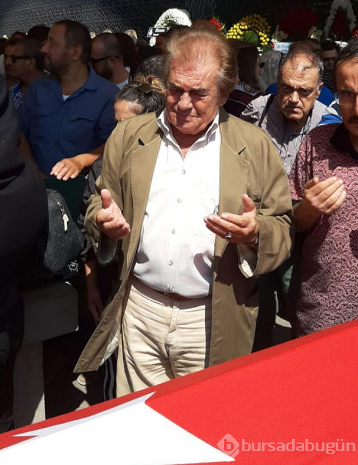 Süleyman Turan son yolculuğuna uğurlandı...