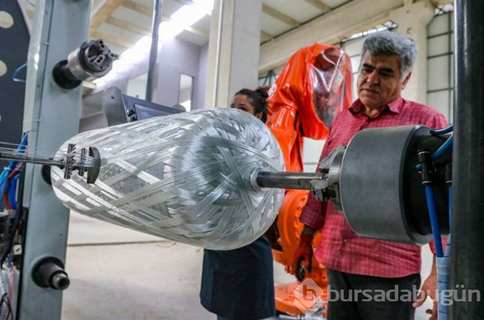 İranlı mühendis Van'da araçlar için doğal gaz tüpü üretiyor