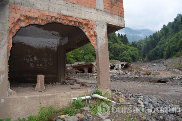 Selde kaybolan 2 kişi için arama çalışmaları 2,5 ay sonra yeniden başladı