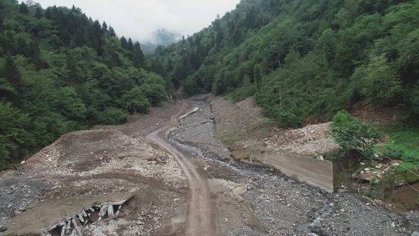 Selde kaybolan 2 kişi için arama çalışmaları 2,5 ay sonra yeniden başladı