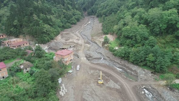 Selde kaybolan 2 kişi için arama çalışmaları 2,5 ay sonra yeniden başladı