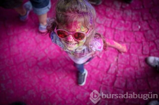 Bursa'da renkli koşu