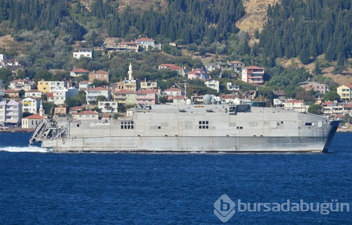 ABD askeri gemisi Çanakkale Boğazı'ndan geçti!