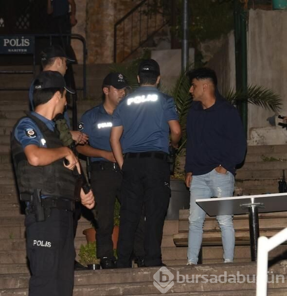 Muhabirlere saldıran Reynmen karakolluk oldu!