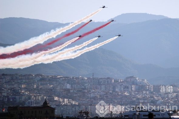 Türk Yıldızları ve Solo Türk nefes kesti!