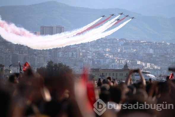 Türk Yıldızları ve Solo Türk nefes kesti!