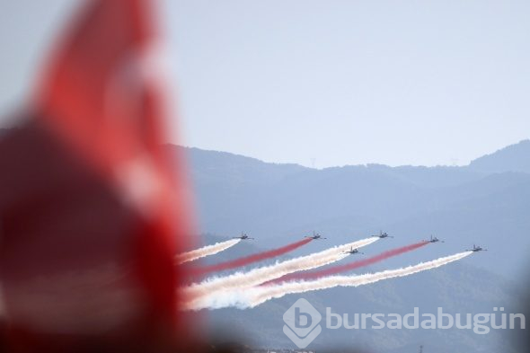 Türk Yıldızları ve Solo Türk nefes kesti!