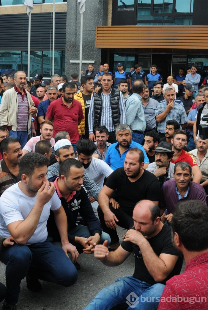 Eylem yapan pazarcılara biber gazlı müdahale