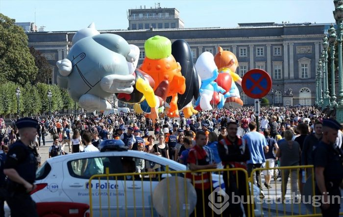 Şirinler sokağa indi