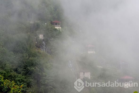Doğa harikası 'Yedi Değirmenler' turistlerin akınına uğruyor!