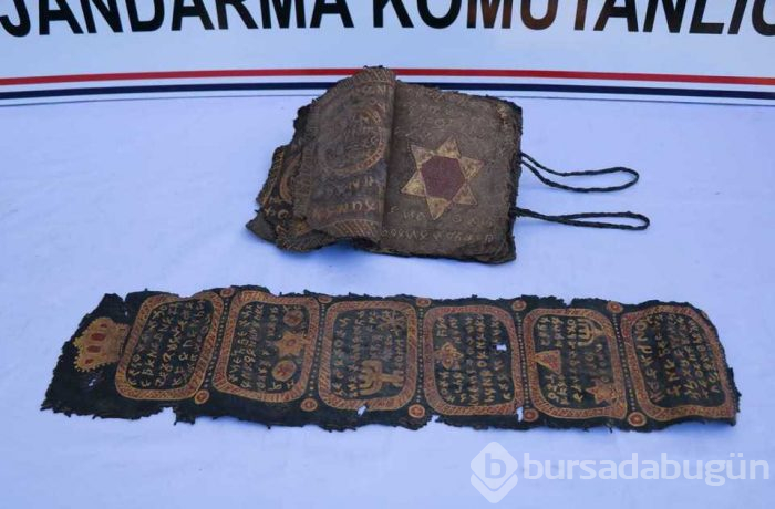Diyarbakır'da 800 yıllık İncil ve İbranice işlenmiş ferman ele geçirildi