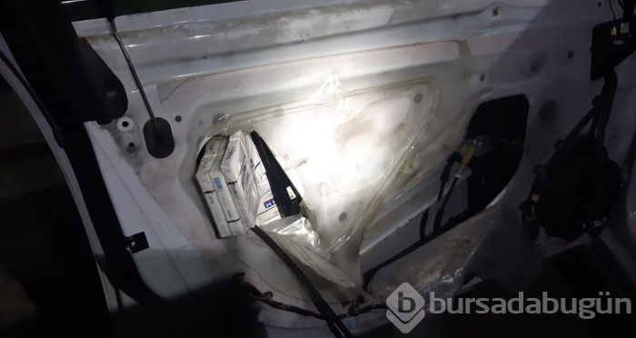 Araçlardan 7 bin paket kaçak sigara çıktı
