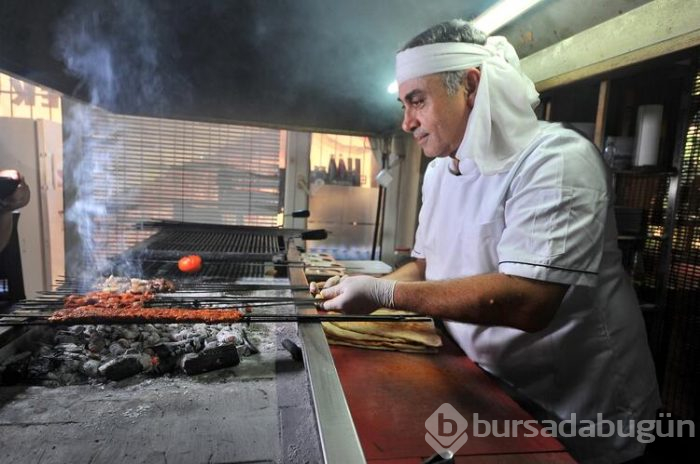 Suşi ile Adana kebabını aynı dükkanda birleştirdi