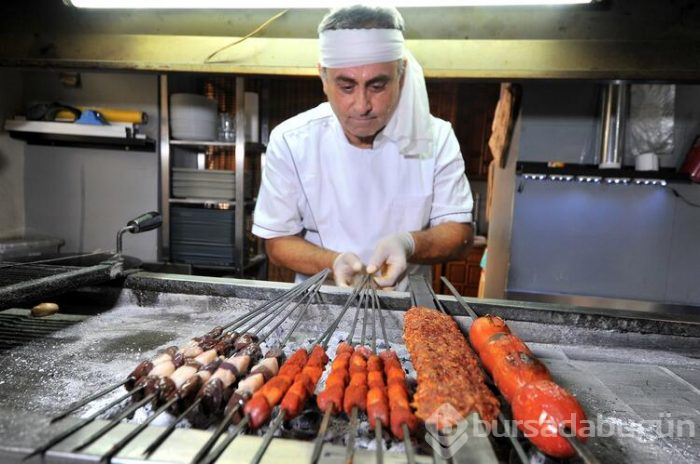 Suşi ile Adana kebabını aynı dükkanda birleştirdi