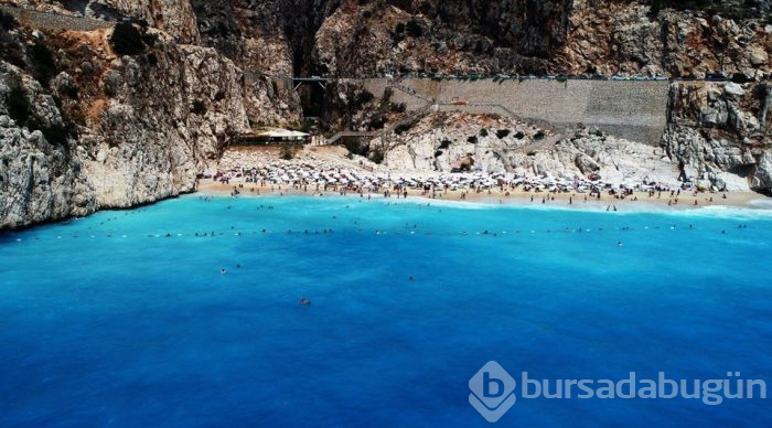 Kaputaş Plajı yazın gözdesi oldu