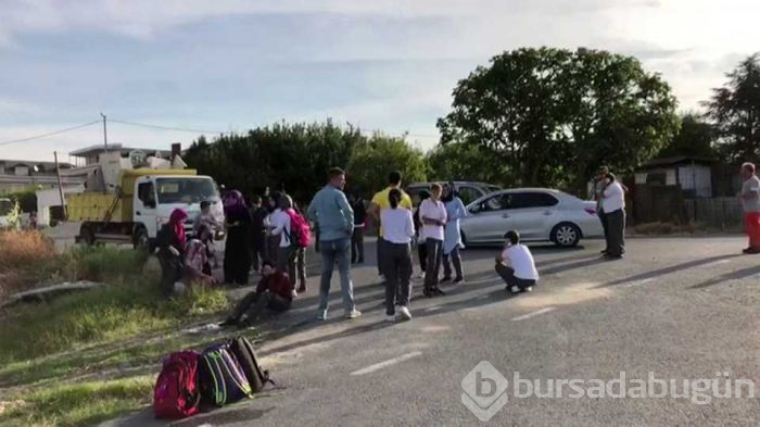 İstanbul'da okul servisi takla attı