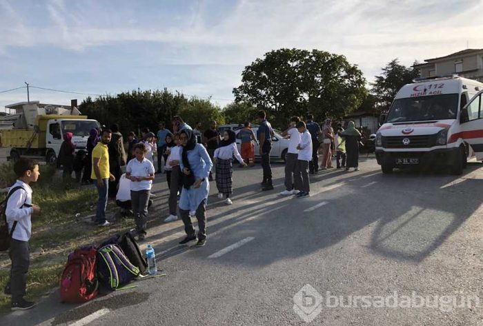 İstanbul'da okul servisi takla attı