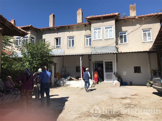 Denizli'deki depremden ilk görüntüler