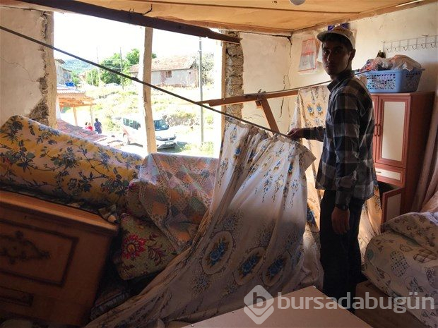 Denizli'deki depremden ilk görüntüler