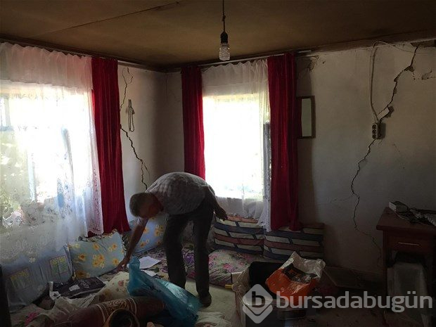 Denizli'deki depremden ilk görüntüler