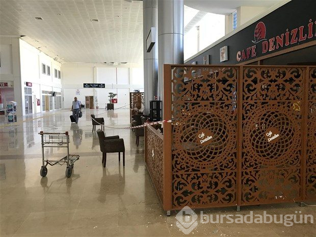 Denizli'deki depremden ilk görüntüler