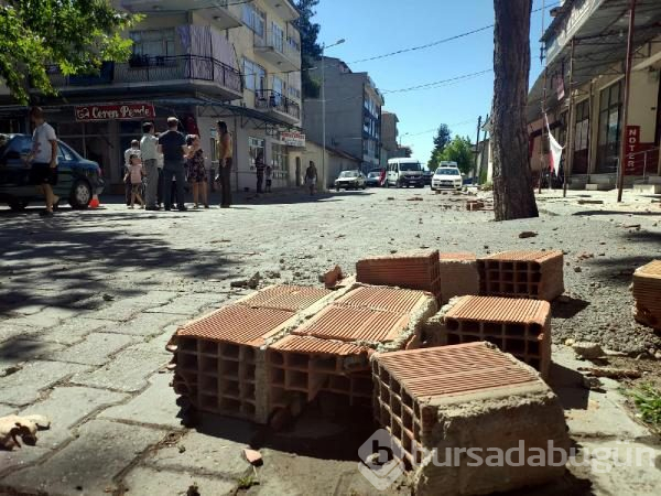 Denizli'deki depremden ilk görüntüler