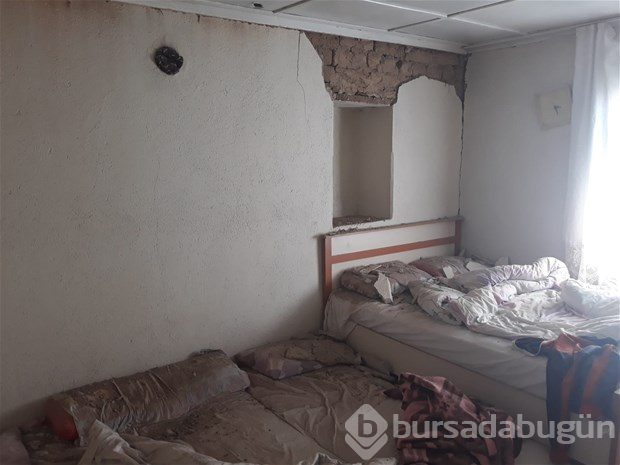 Denizli'deki depremden ilk görüntüler