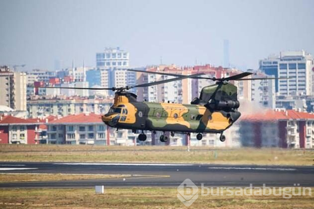 S-70 Black Hawk helikopterlerinden gösteri