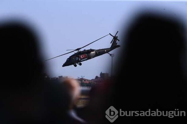 S-70 Black Hawk helikopterlerinden gösteri