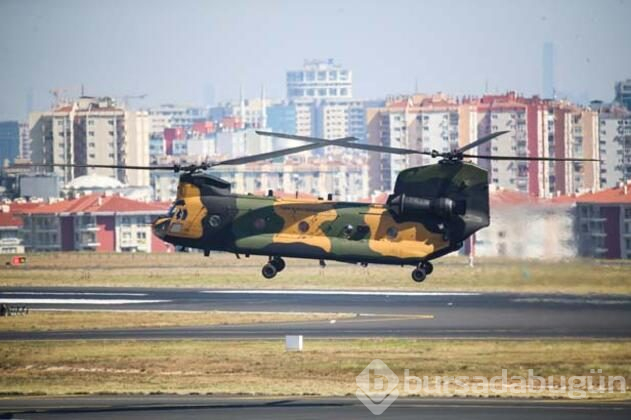 S-70 Black Hawk helikopterlerinden gösteri