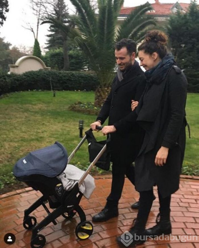 Azra Akın, doğum kiloları nedeniyle Fahriye Evcen'e de destek verdi
