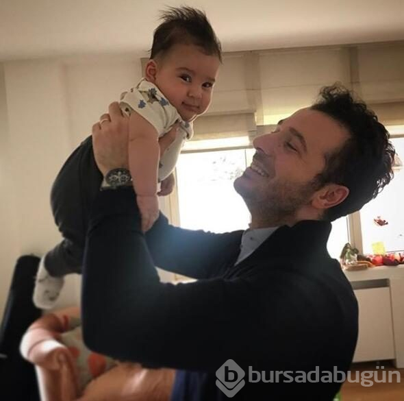 Azra Akın, doğum kiloları nedeniyle Fahriye Evcen'e de destek verdi
