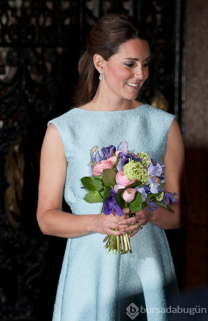 Kate Middleton dördüncü bebeğe gün sayıyor