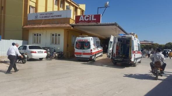 Reyhanlı'da göçmenleri taşıyan kamyonet devrildi
