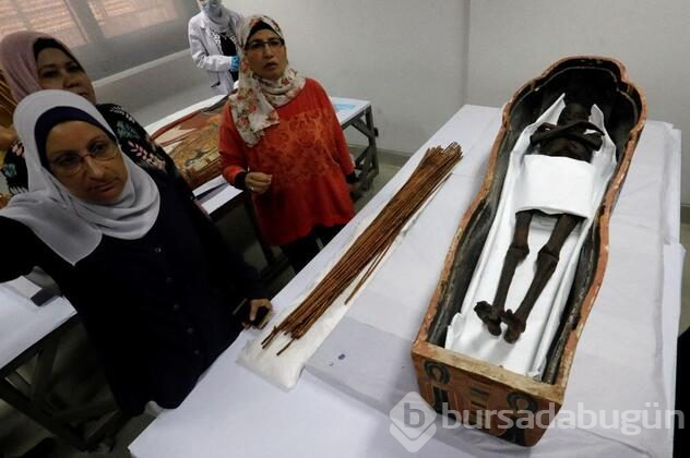 Mısır'daki 'lanetli' Sennedjem mumyası açıldı!