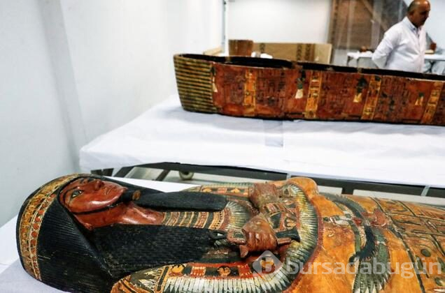 Mısır'daki 'lanetli' Sennedjem mumyası açıldı!
