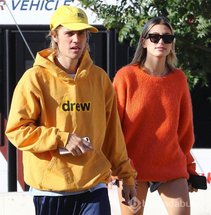 Hailey Baldwin Bieber: İnsanların görüşlerini çok takıyordum bu kötü bir alışkanlıktı