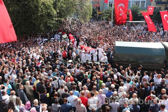 Kocaeli şehidini son yolculuğuna uğurladı